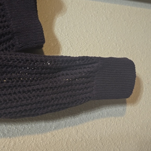 NWOT Men's BDG Urban Outfitters Beach Open Knit Sweater in Medium - Picture 6 of 9